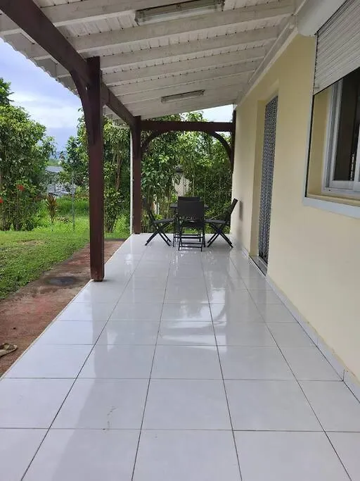 Maisonnette Guadeloupeenne Baie Mahault